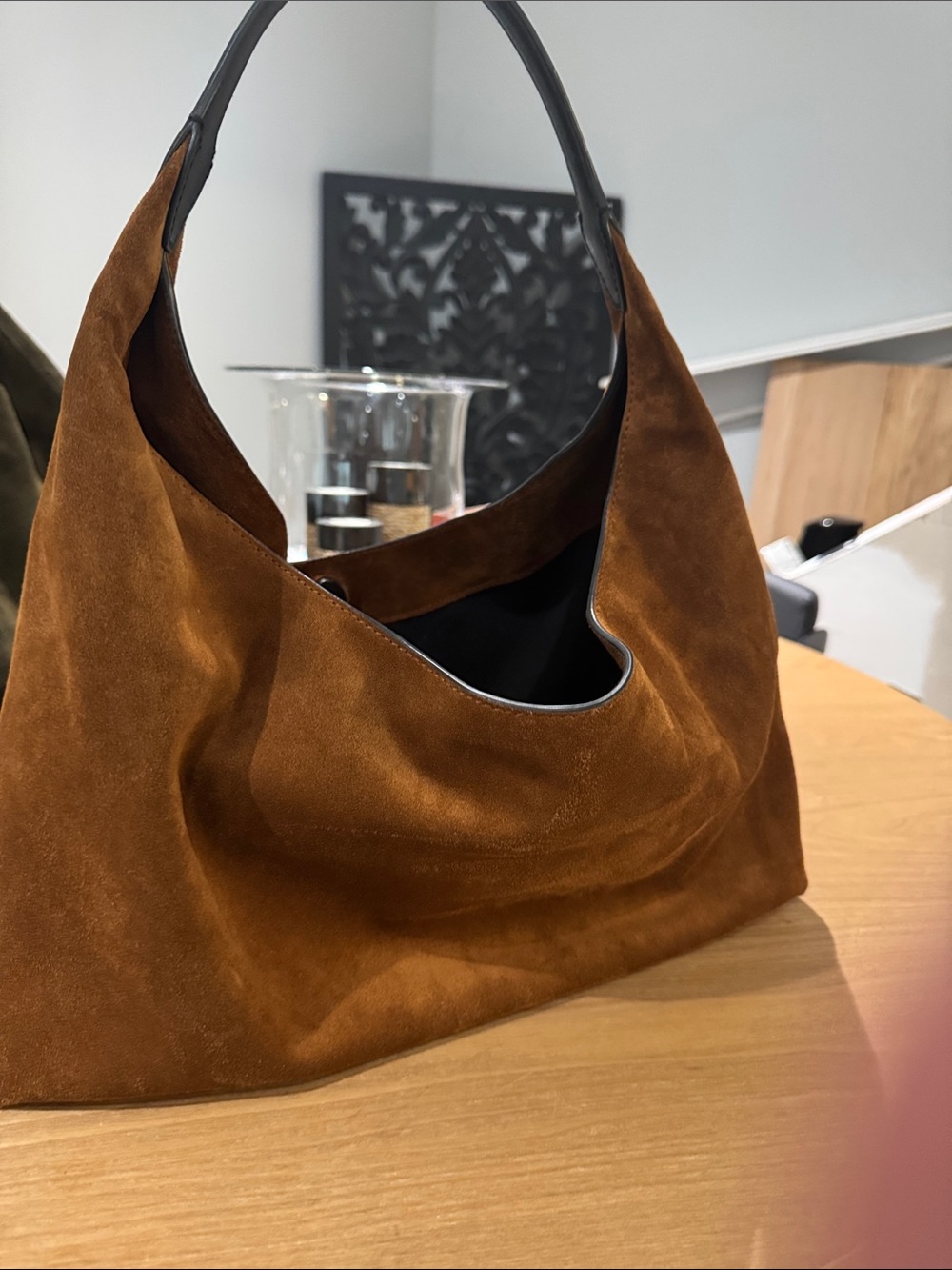Madewell Italian Suede Hobo Shoulder Bag in Chestnut Brown - Picture 3 of 5